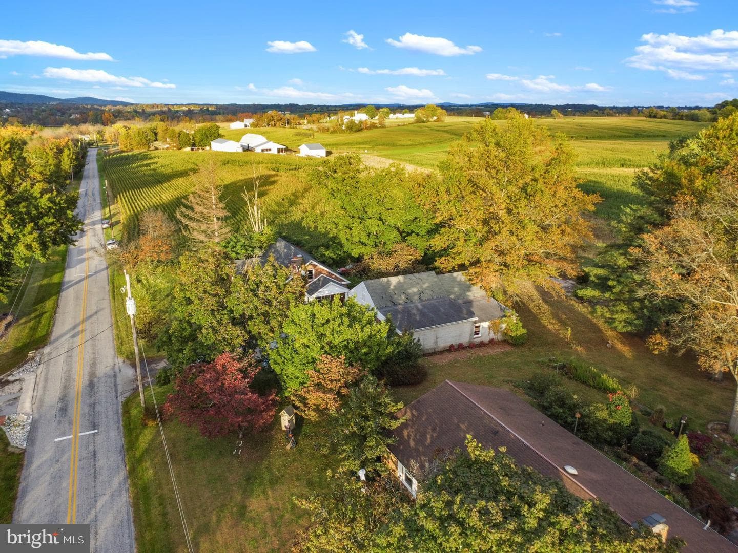 4330 Paradise Road photo 32