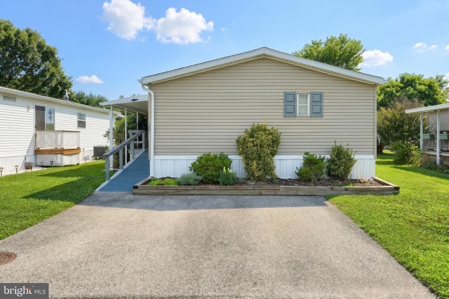 123 Mimosa Drive photo 25