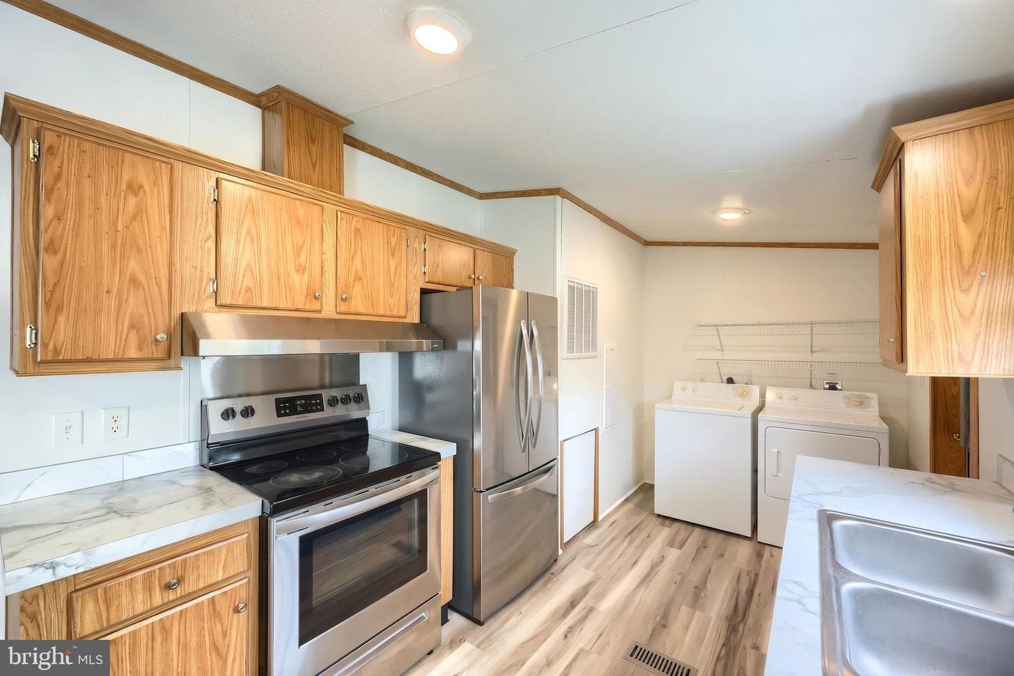 123 Mimosa Drive photo 9