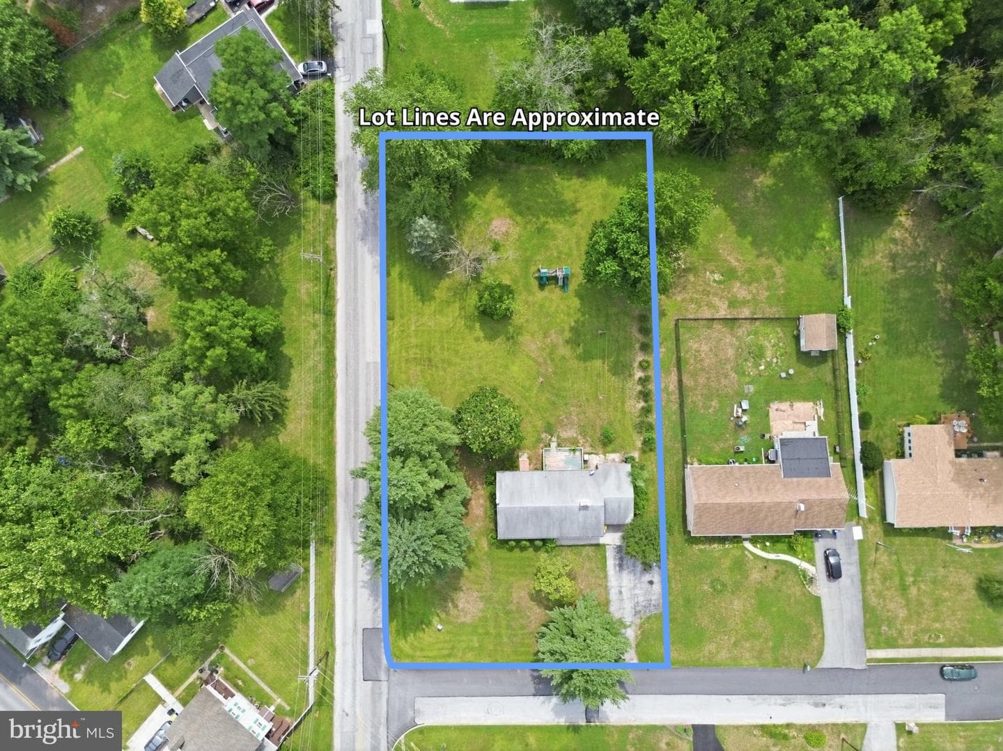 2400 Derry Road photo 47