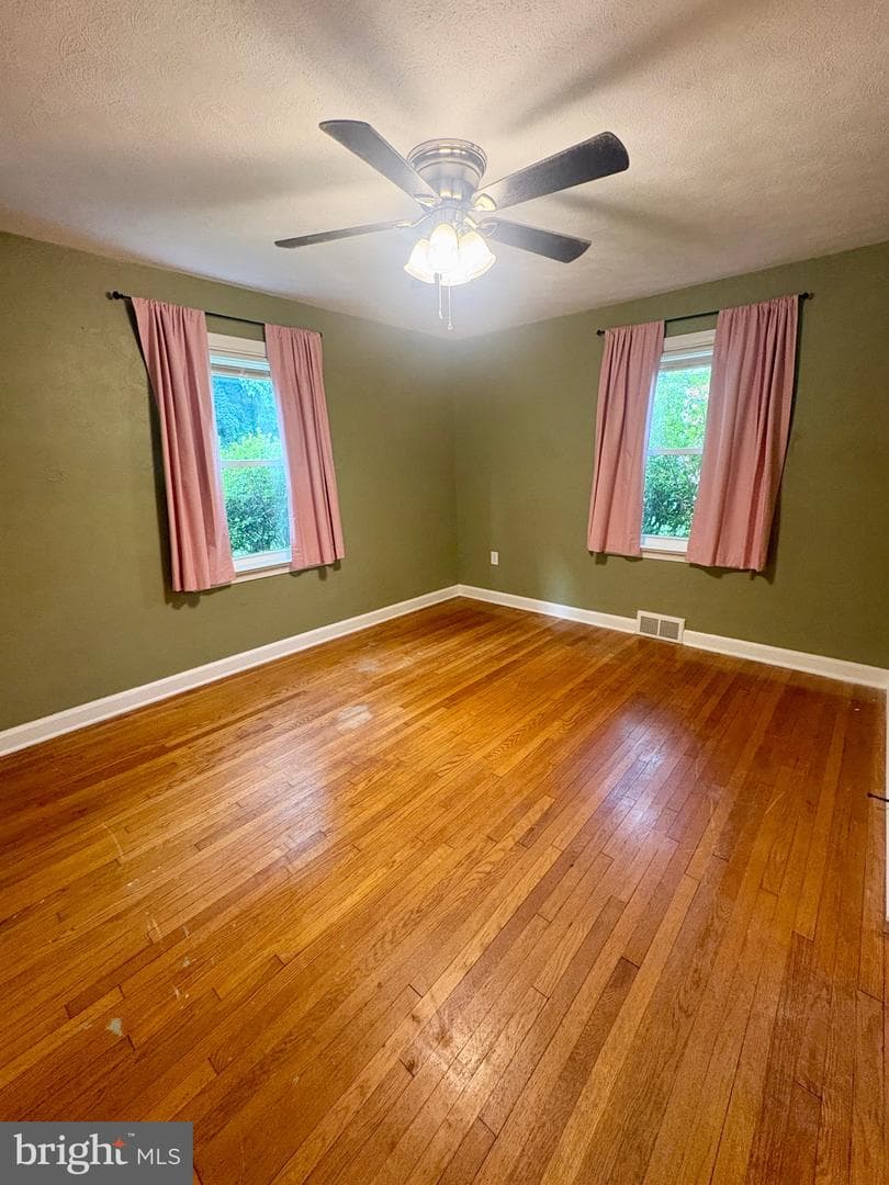 2166 Ridgewood Road photo 4