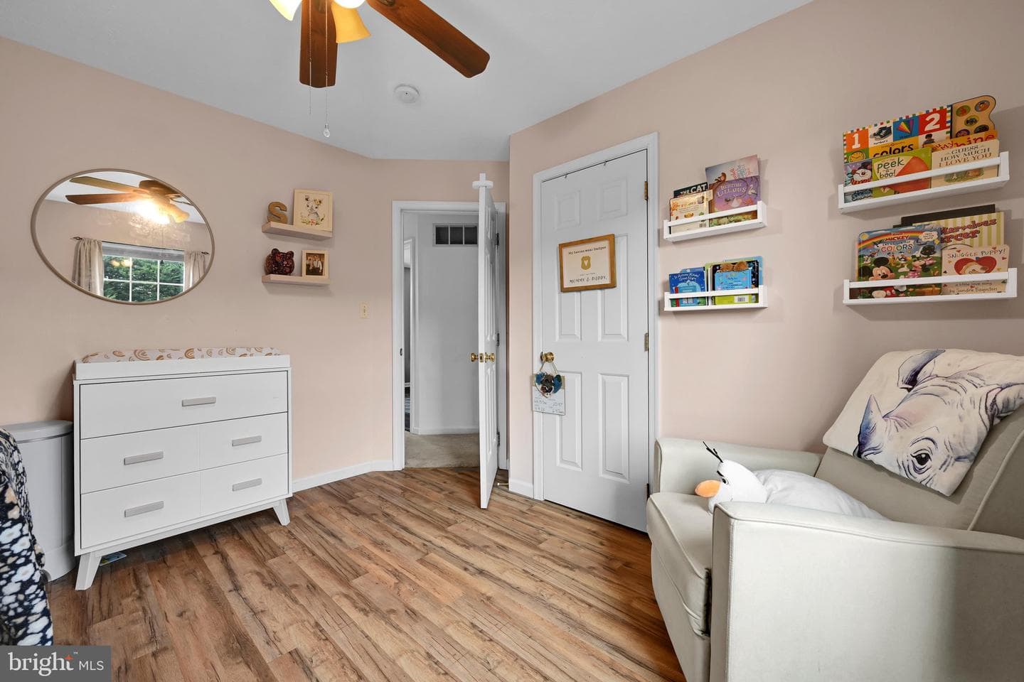 208 Country Ridge Drive photo 20