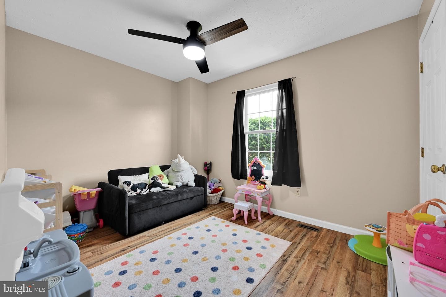 208 Country Ridge Drive photo 21