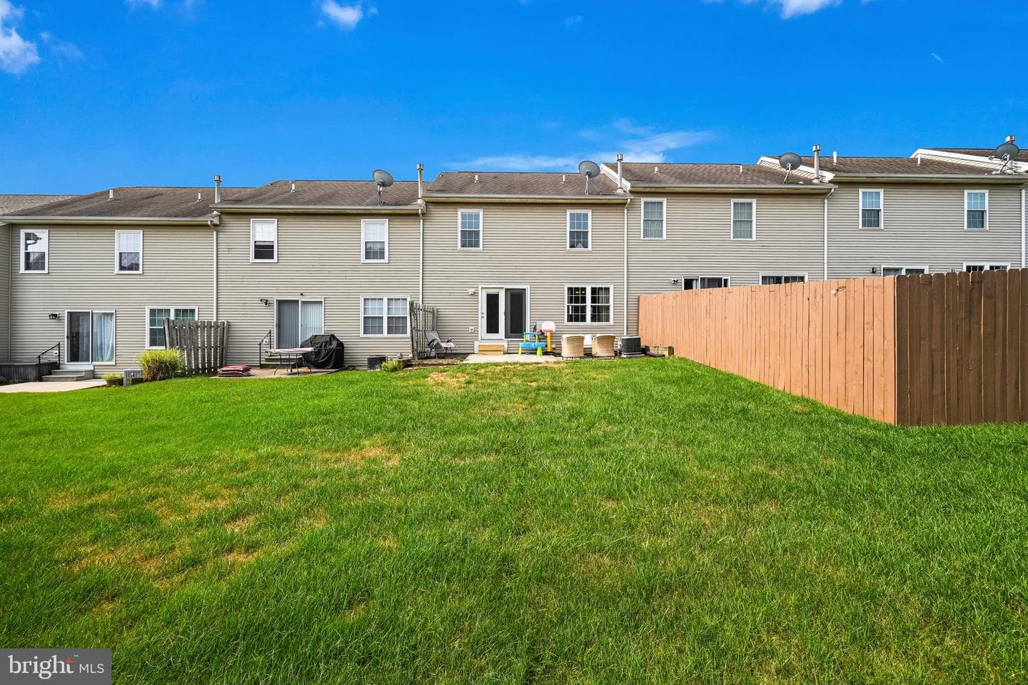 208 Country Ridge Drive photo 27