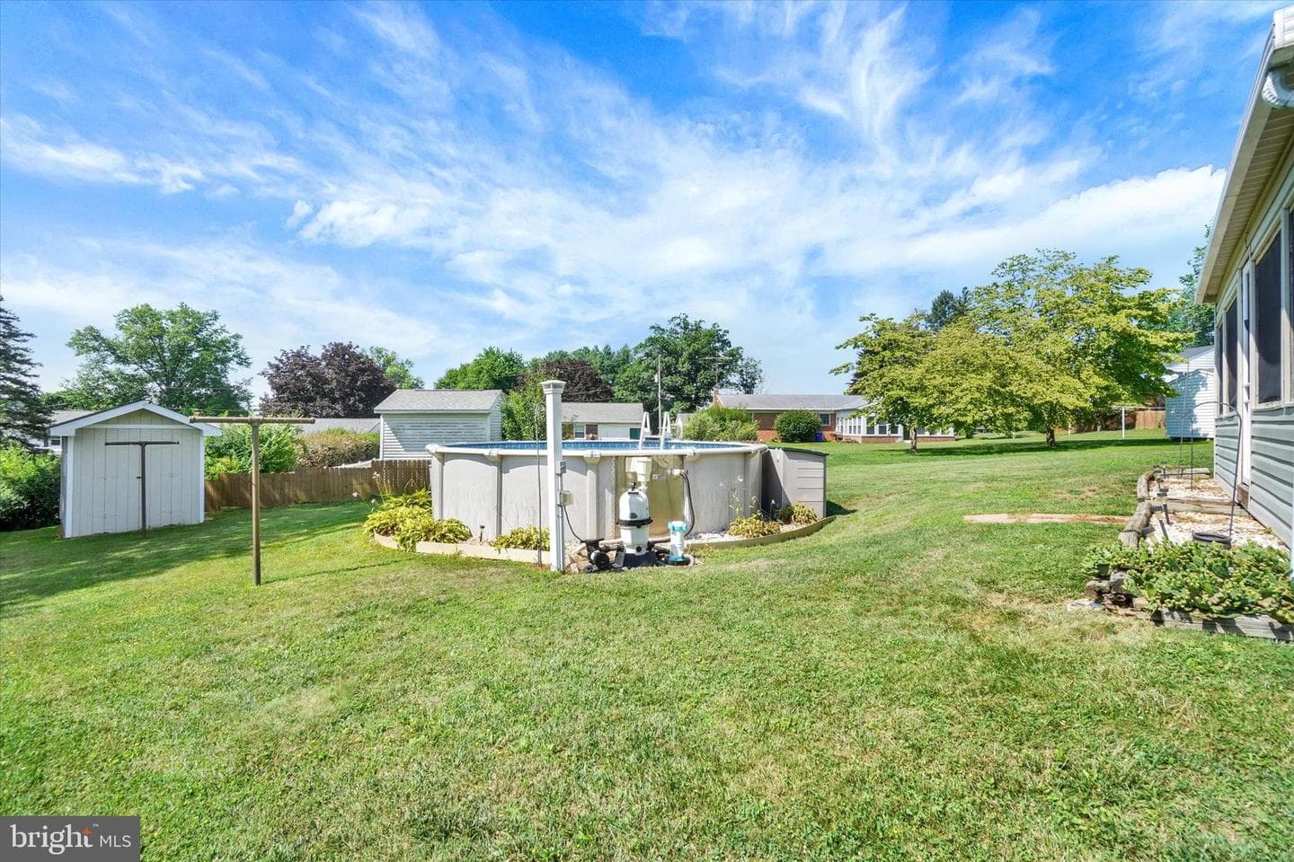 2918 Herrlyn Court photo 31