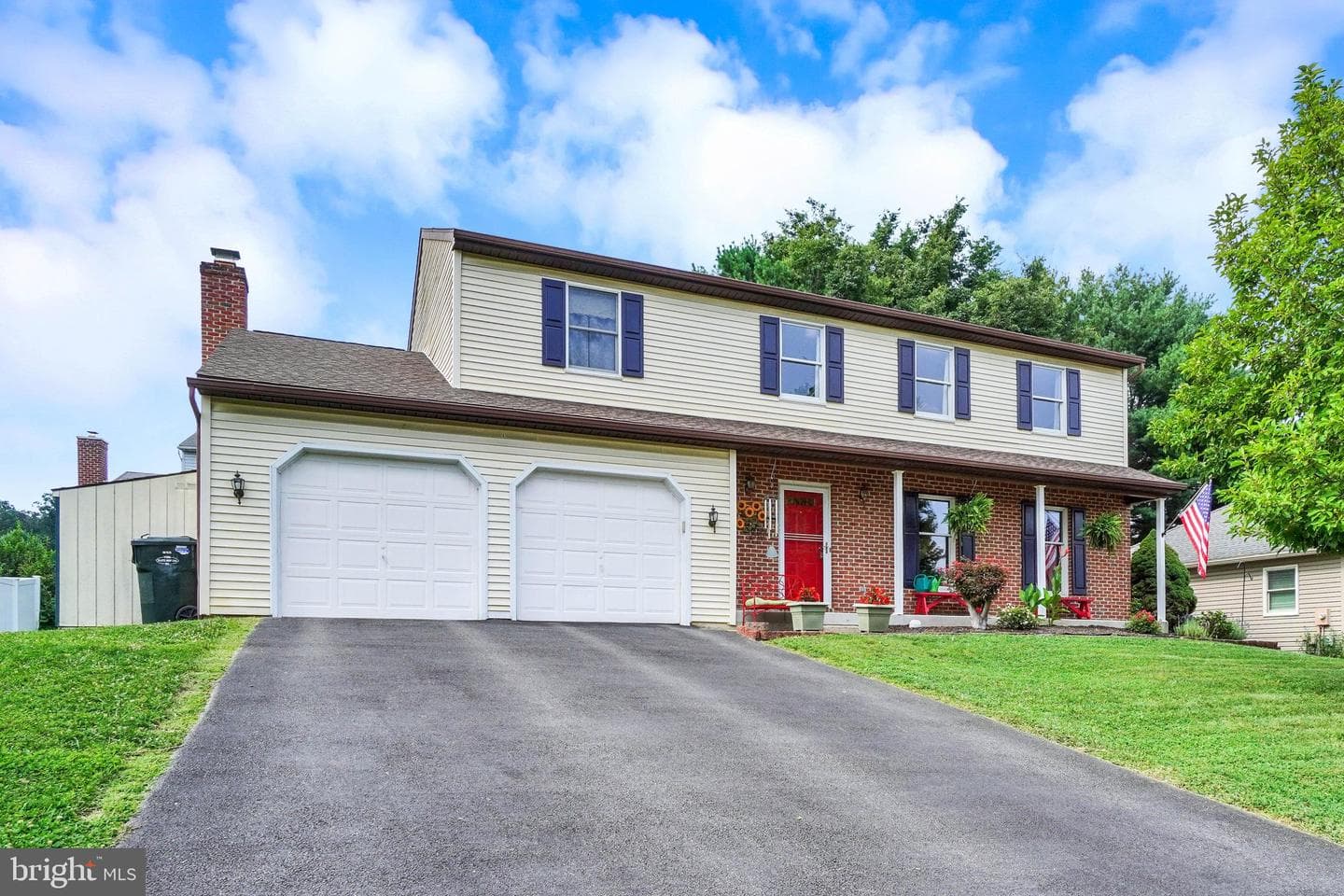 205 Knob Creek Lane, York