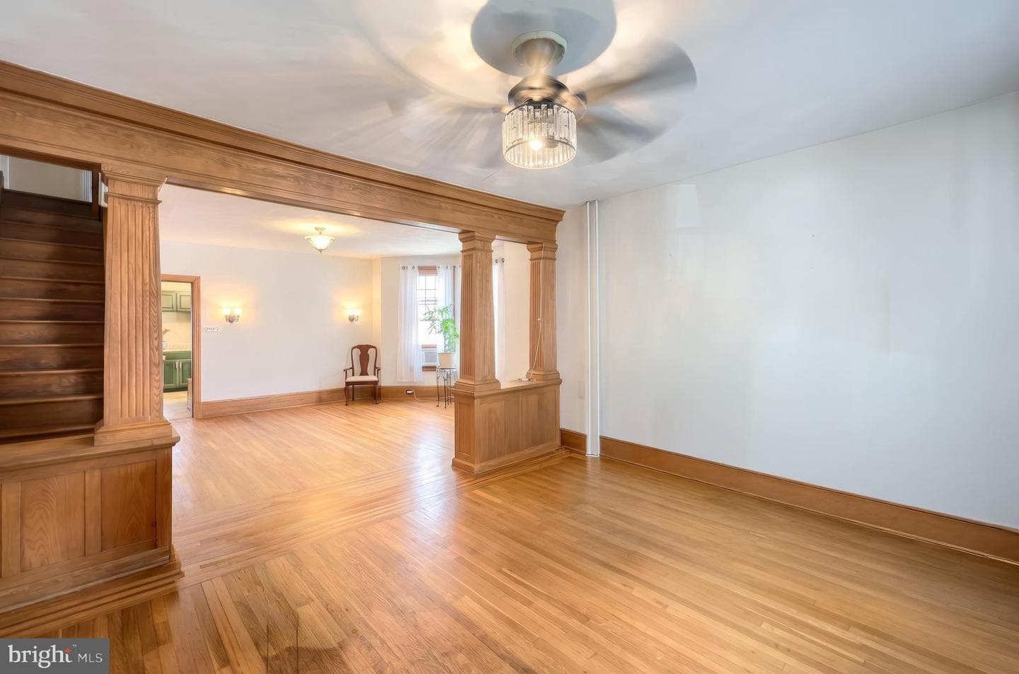 509 W Broadway photo 10