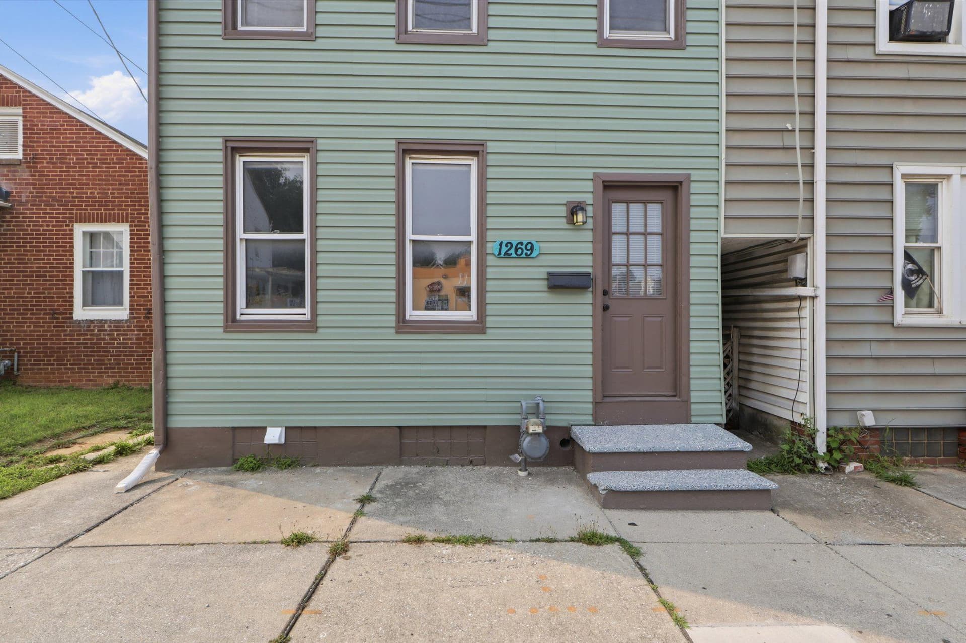 1269 E Philadelphia Street photo 30