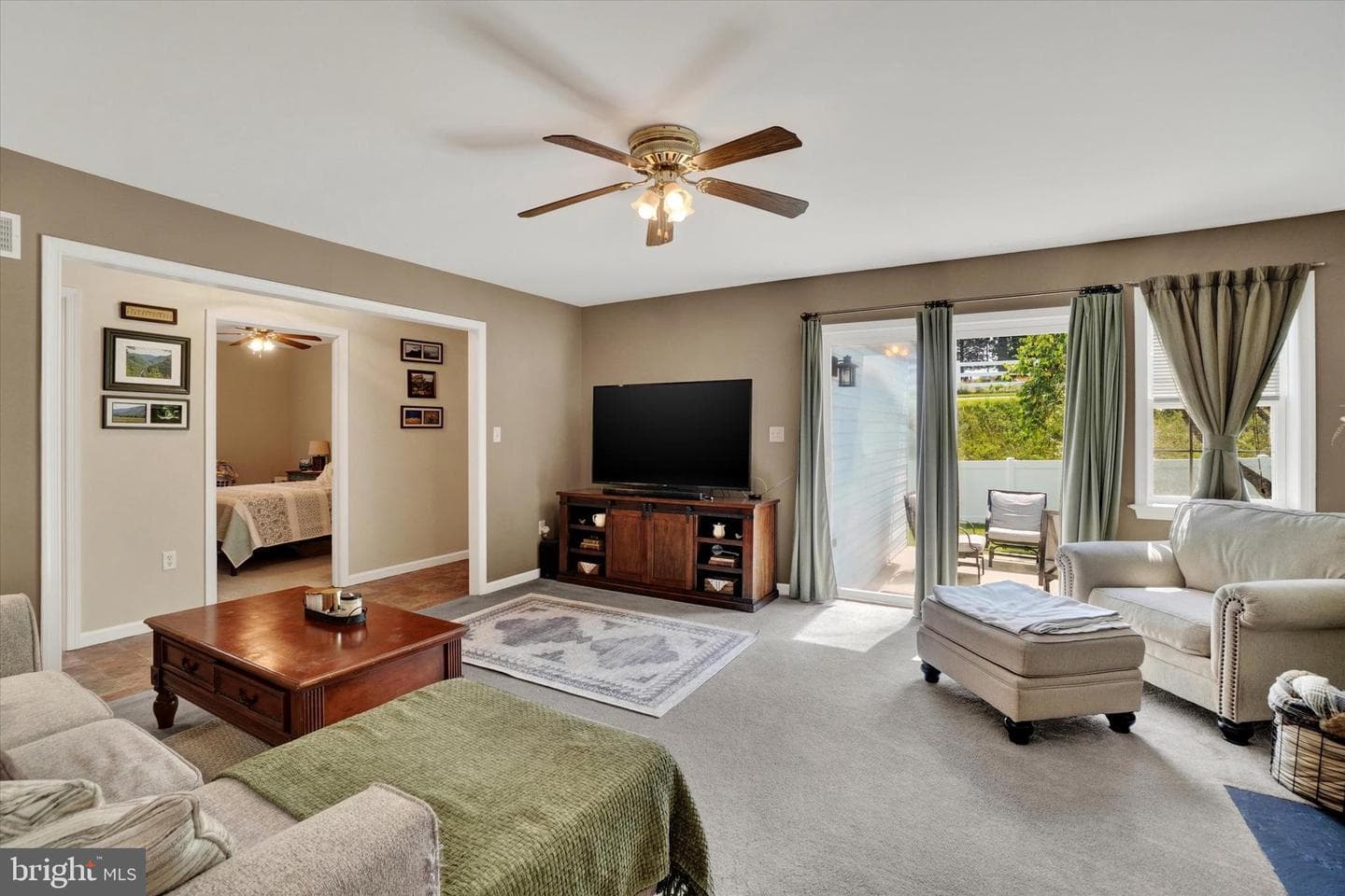 185 Biglar Court photo 12