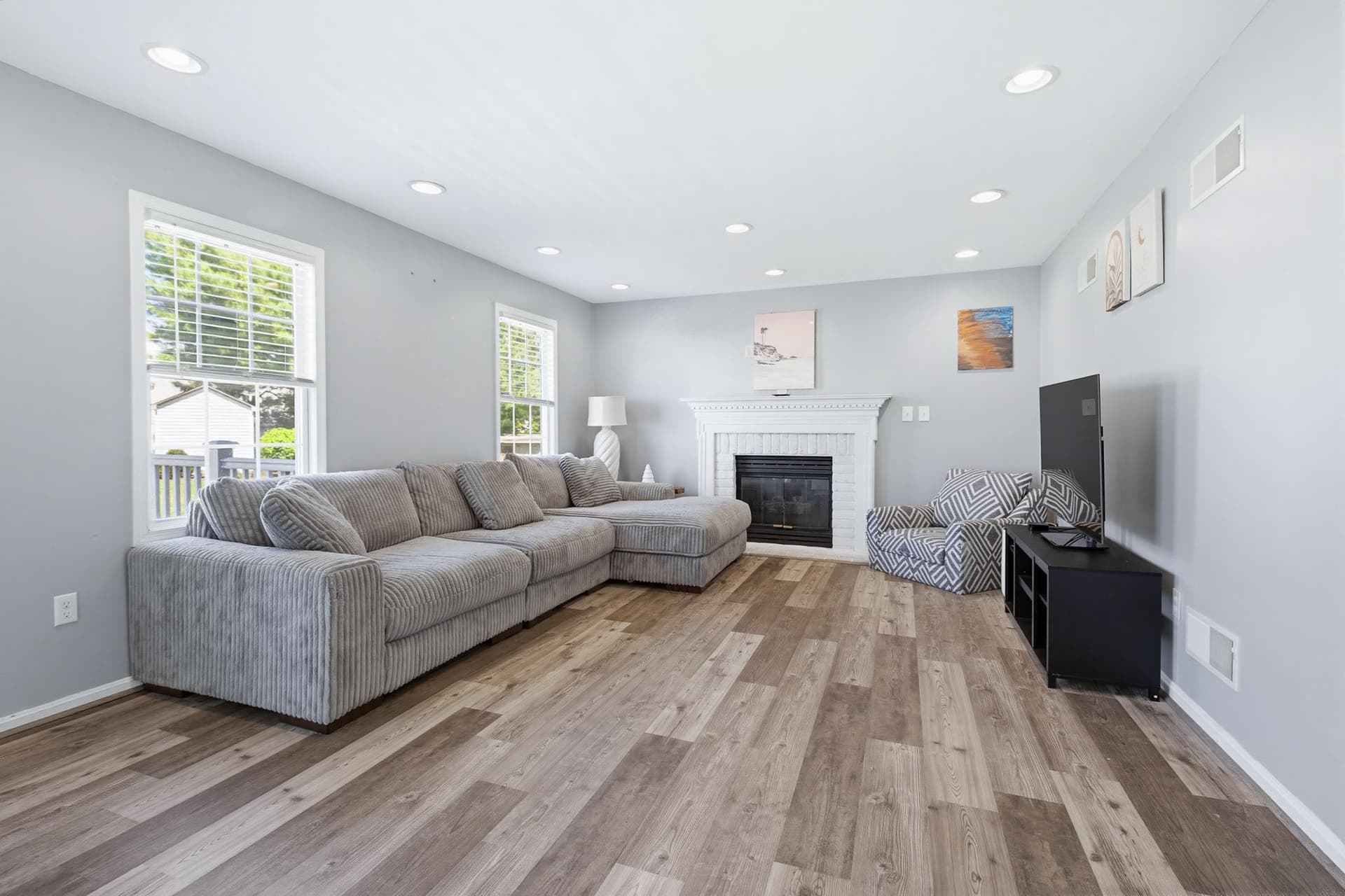 1802 Michelle Drive photo 6