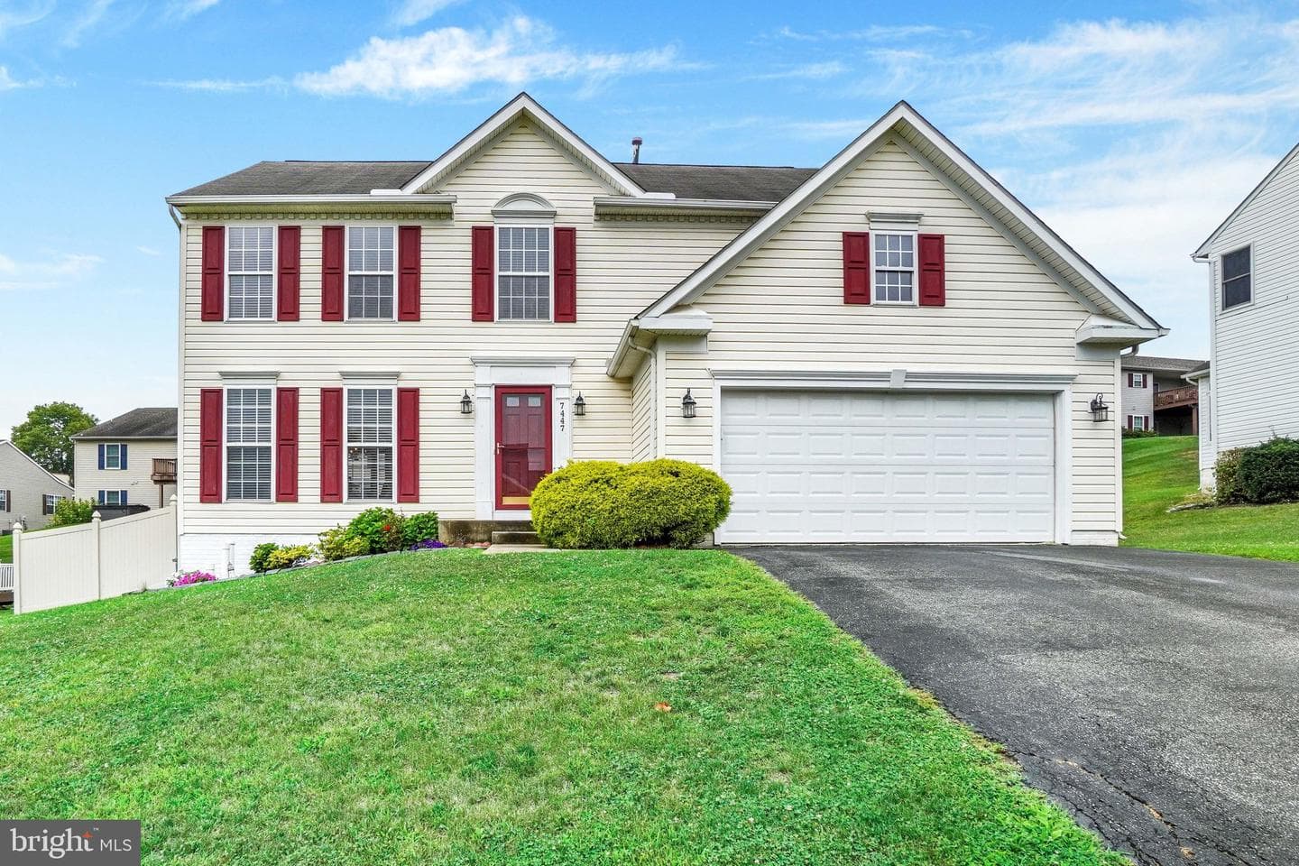 7447 Seneca Ridge Drive photo 1