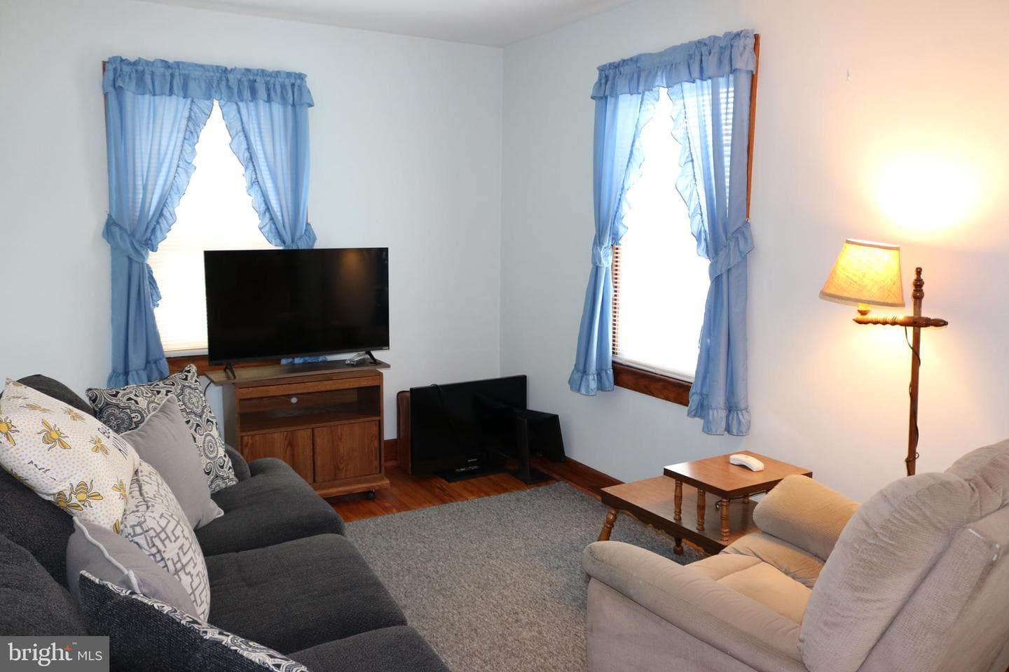 567 N Franklin Street photo 14