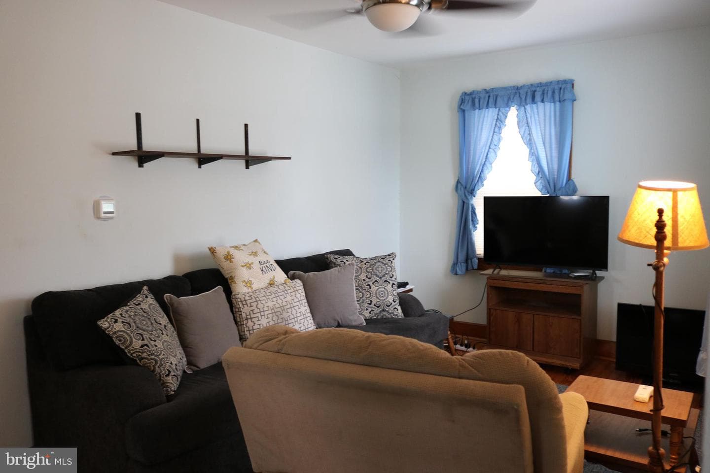 567 N Franklin Street photo 15