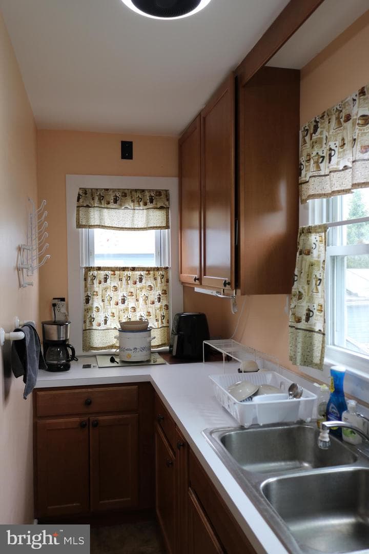 567 N Franklin Street photo 22