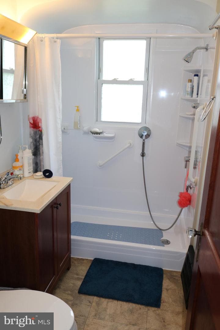 567 N Franklin Street photo 28