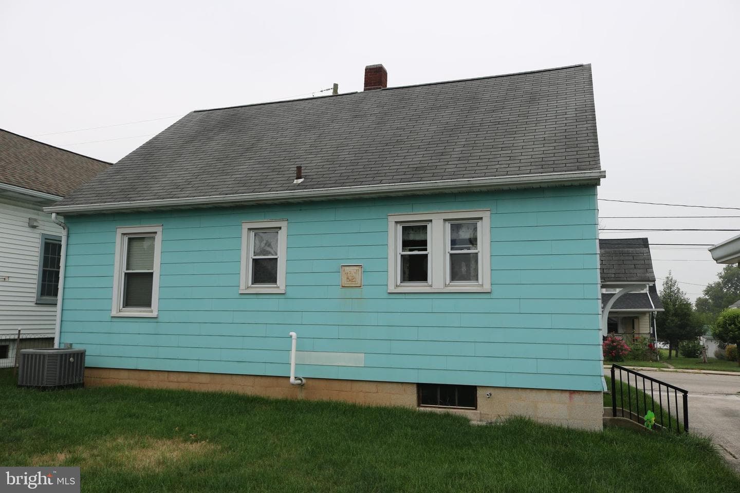567 N Franklin Street photo 3