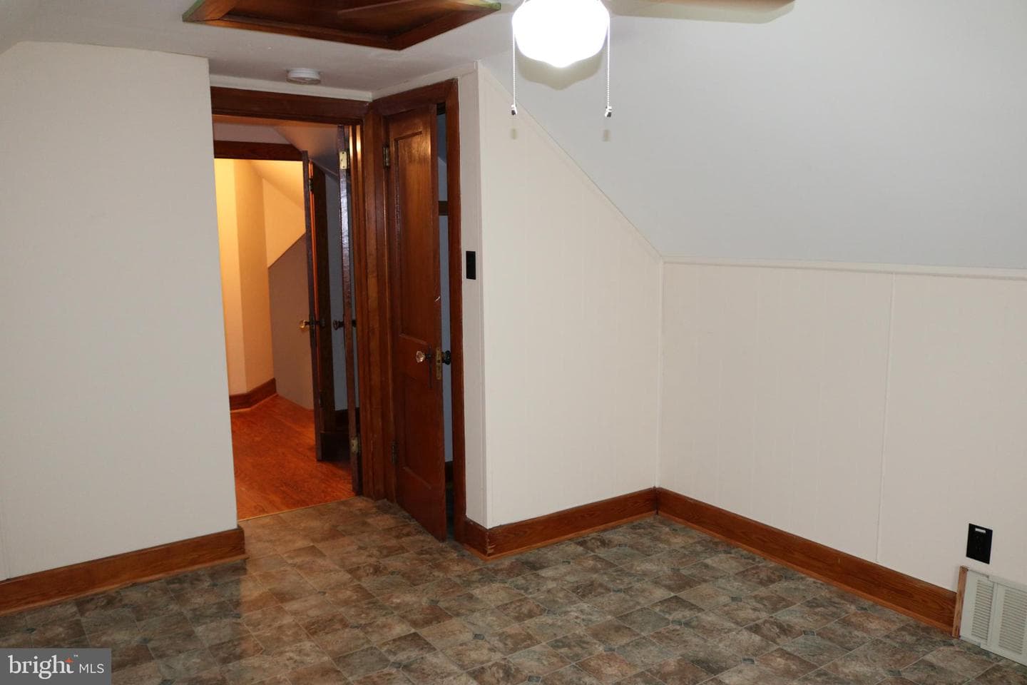 567 N Franklin Street photo 41