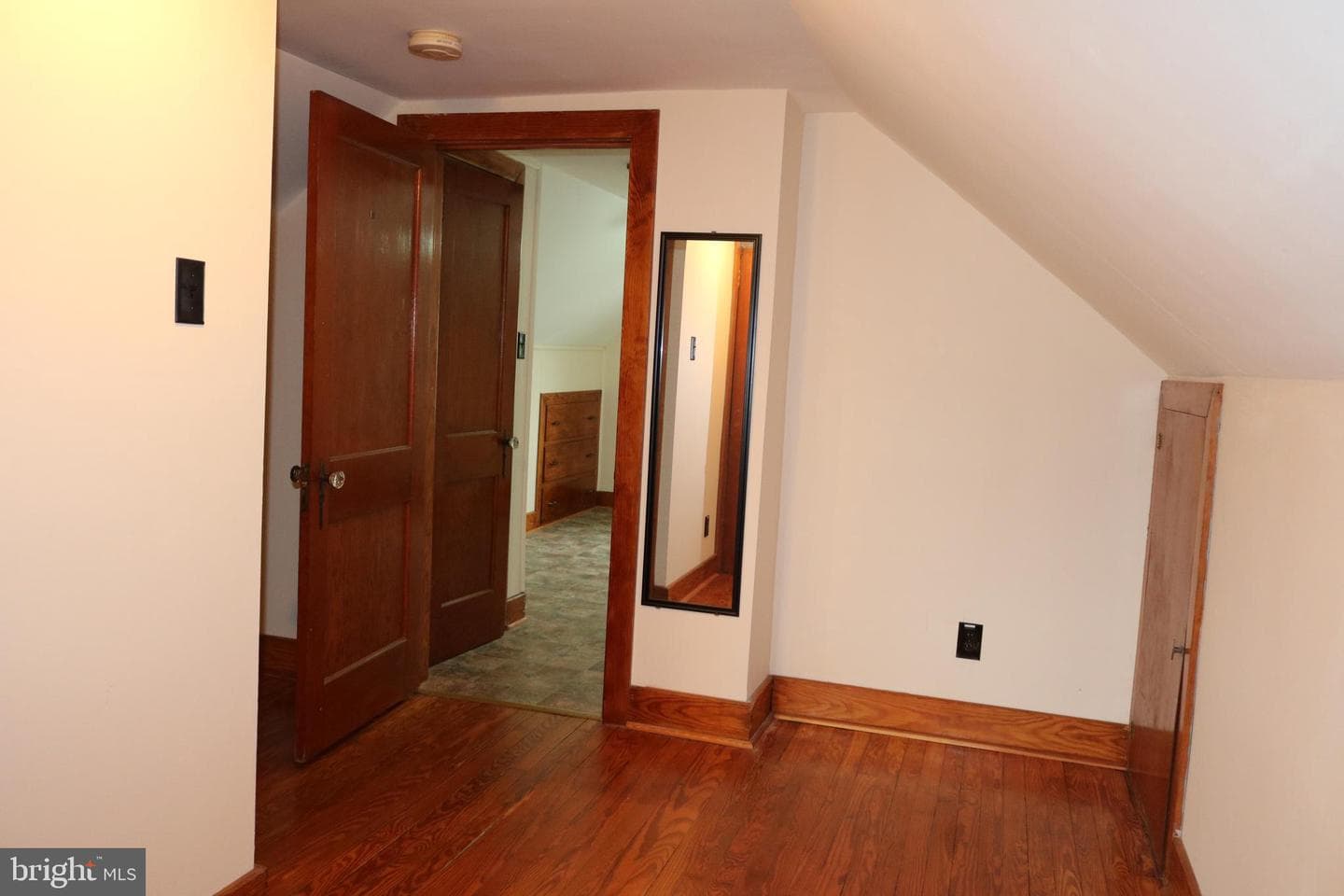 567 N Franklin Street photo 45