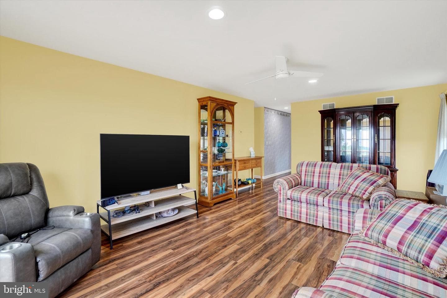 2475 Pin Oak Drive #64 photo 8