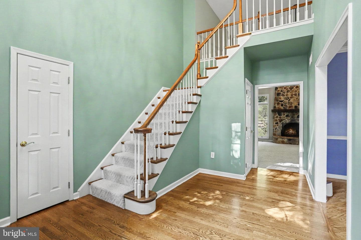 661 Hunters Lane photo 9