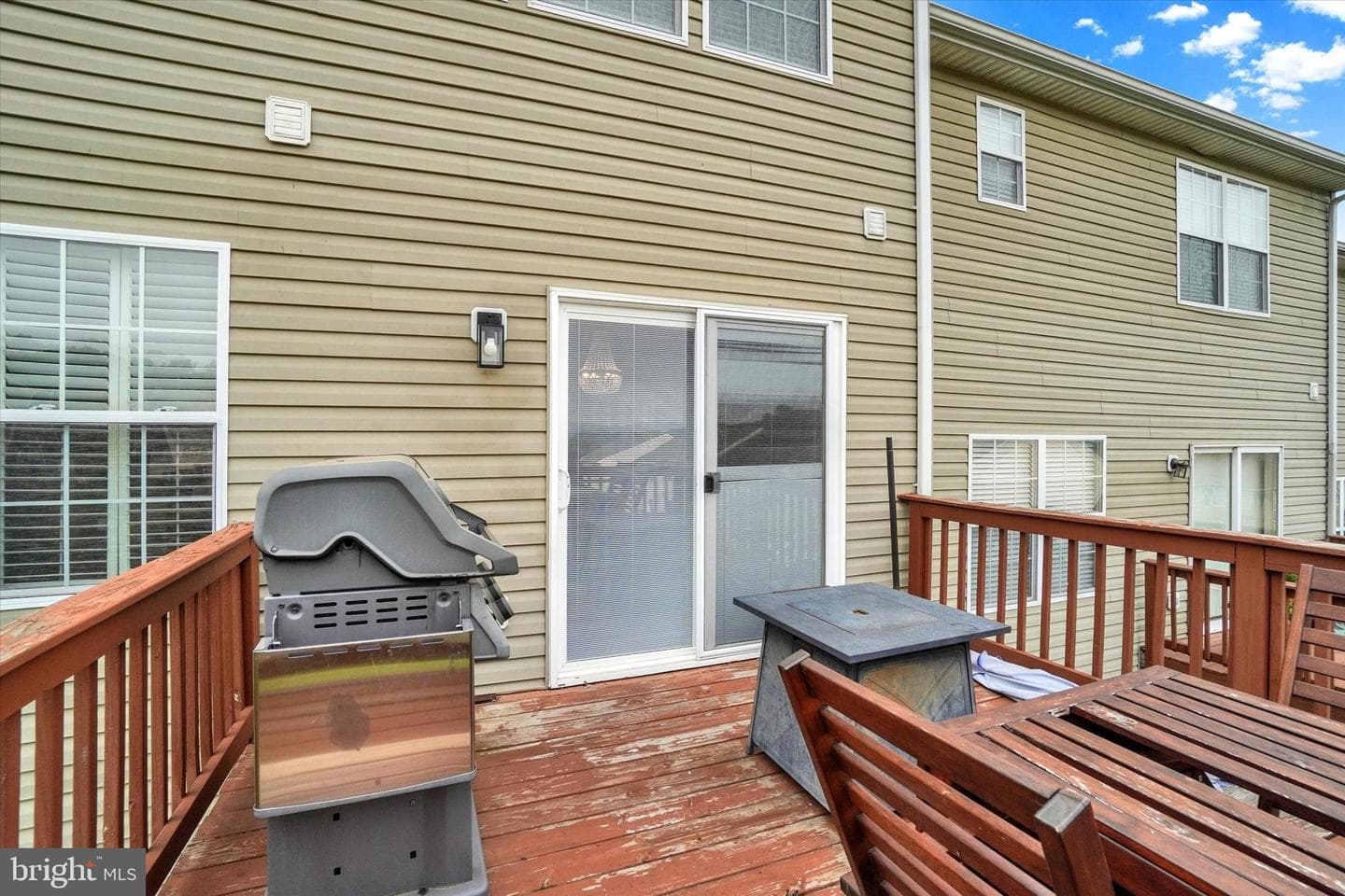 16899 Roosevelt Lane photo 11