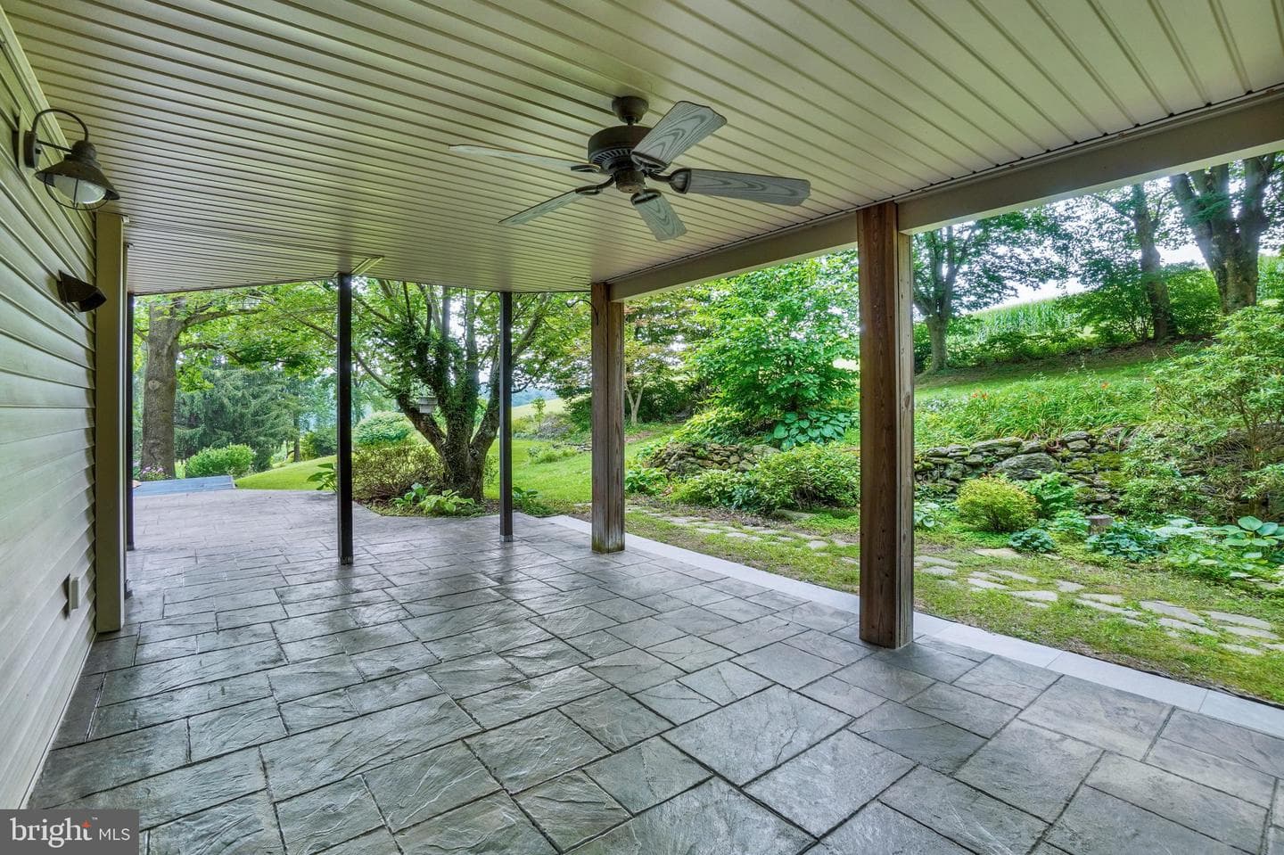 821 Smeltzer Road photo 6