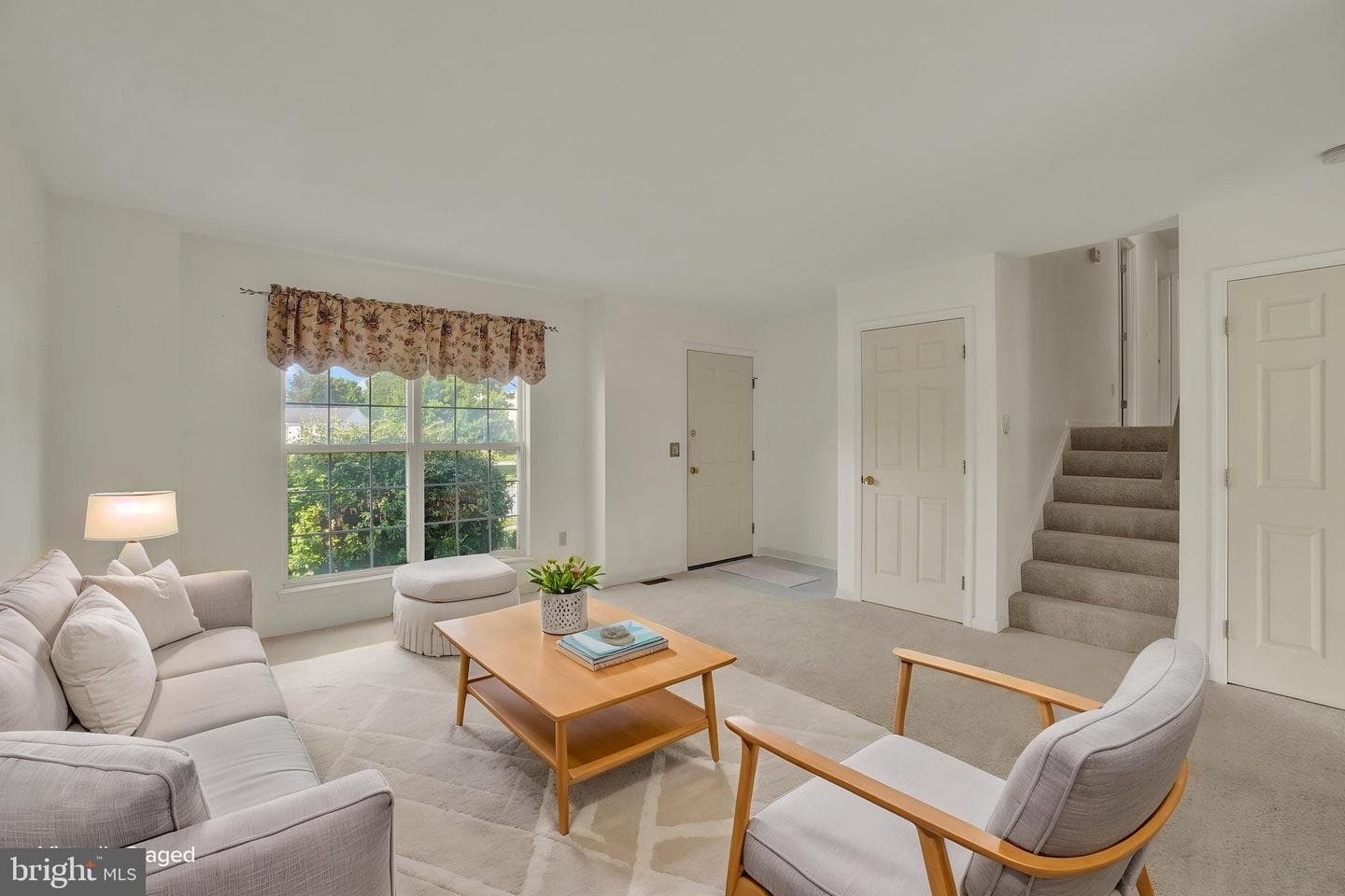 15 Katie Court photo 3