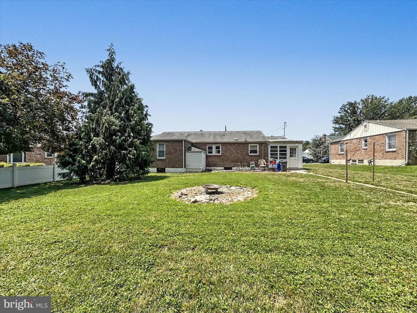 2789 Clear Springs Boulevard photo 23