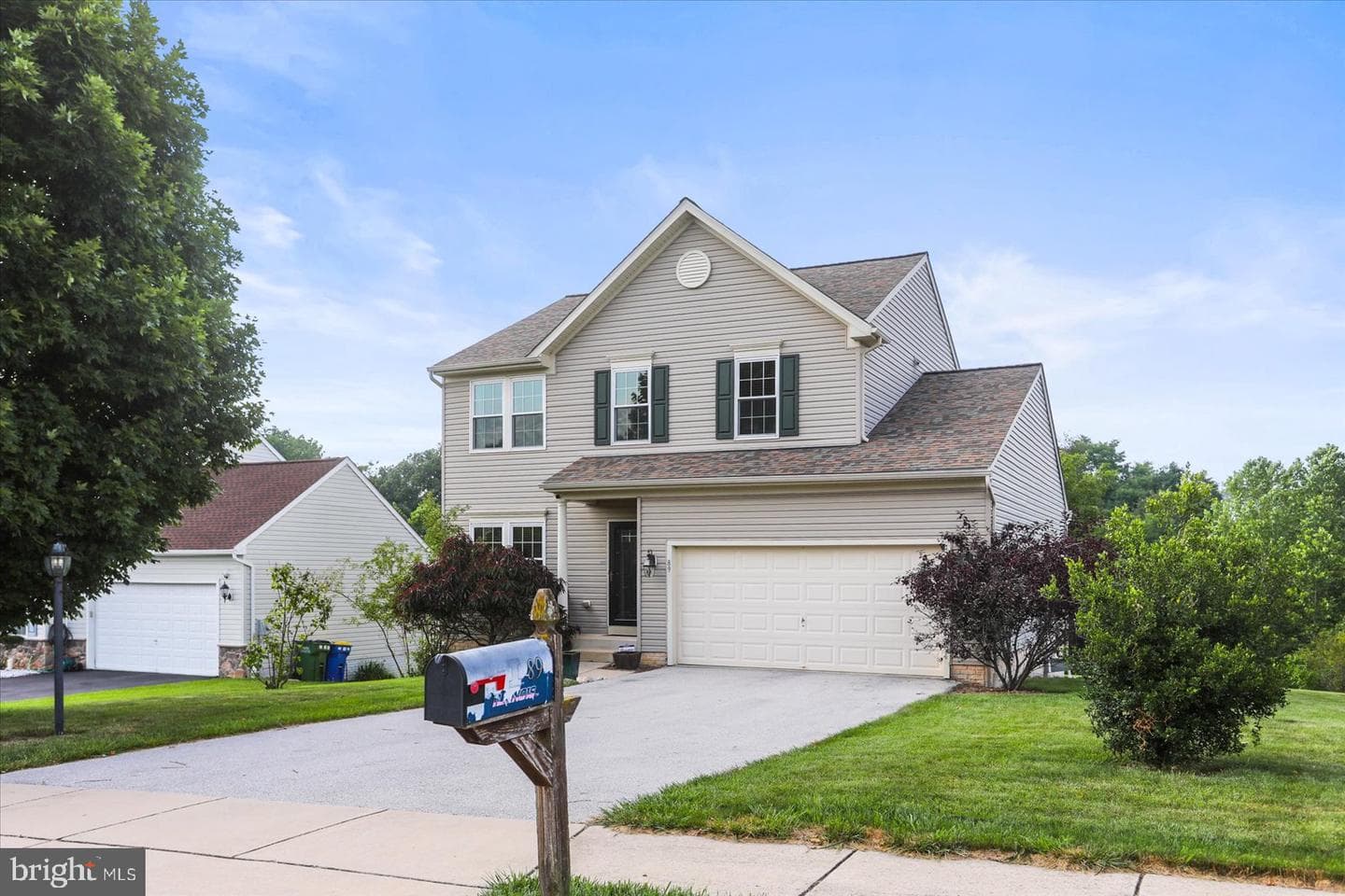 89 Malek Drive photo 1
