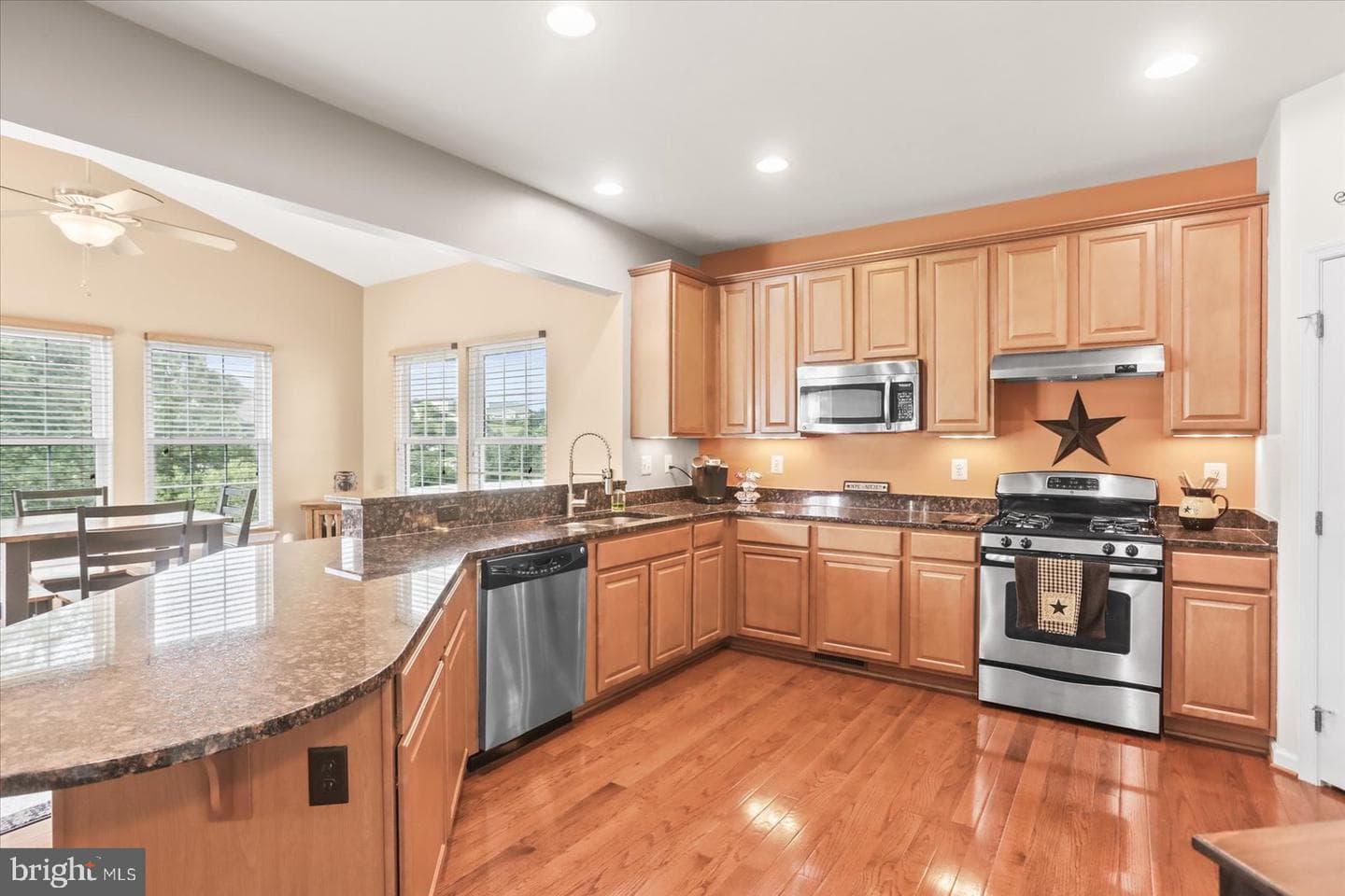 89 Malek Drive photo 10
