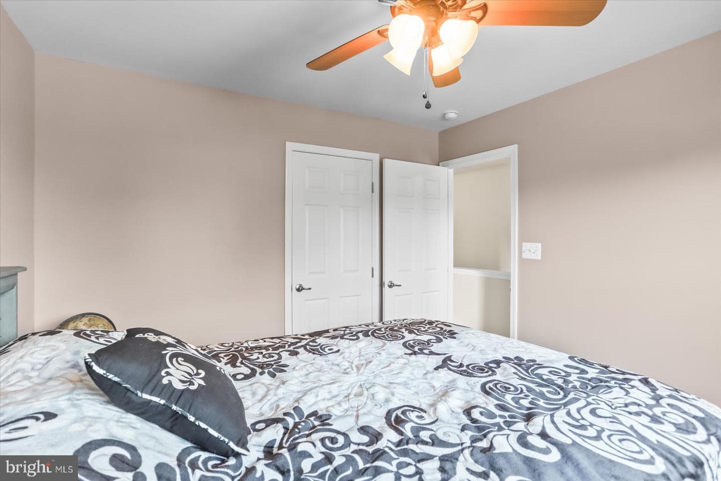 89 Malek Drive photo 25