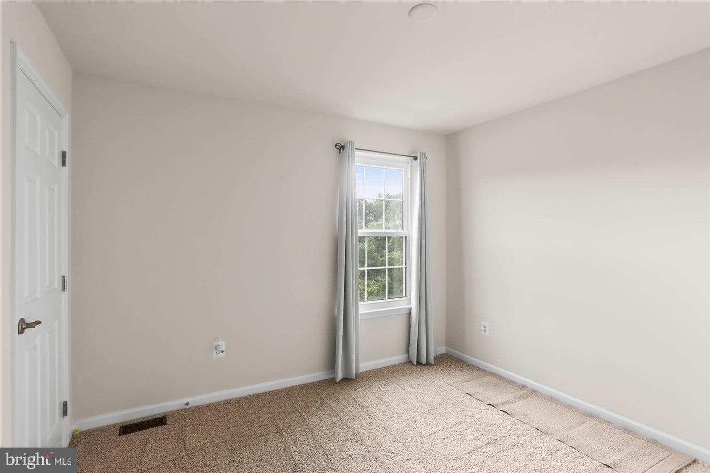 89 Malek Drive photo 26