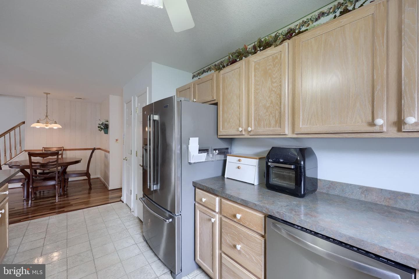 1738 Boxwood Court photo 12