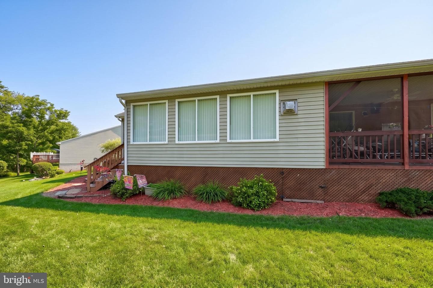 1738 Boxwood Court photo 25