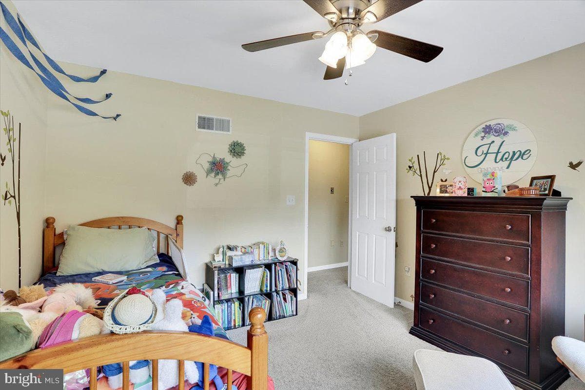 643 Elliott Drive photo 27