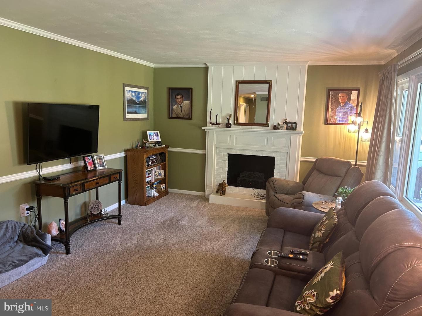 502 Bowman Avenue photo 4