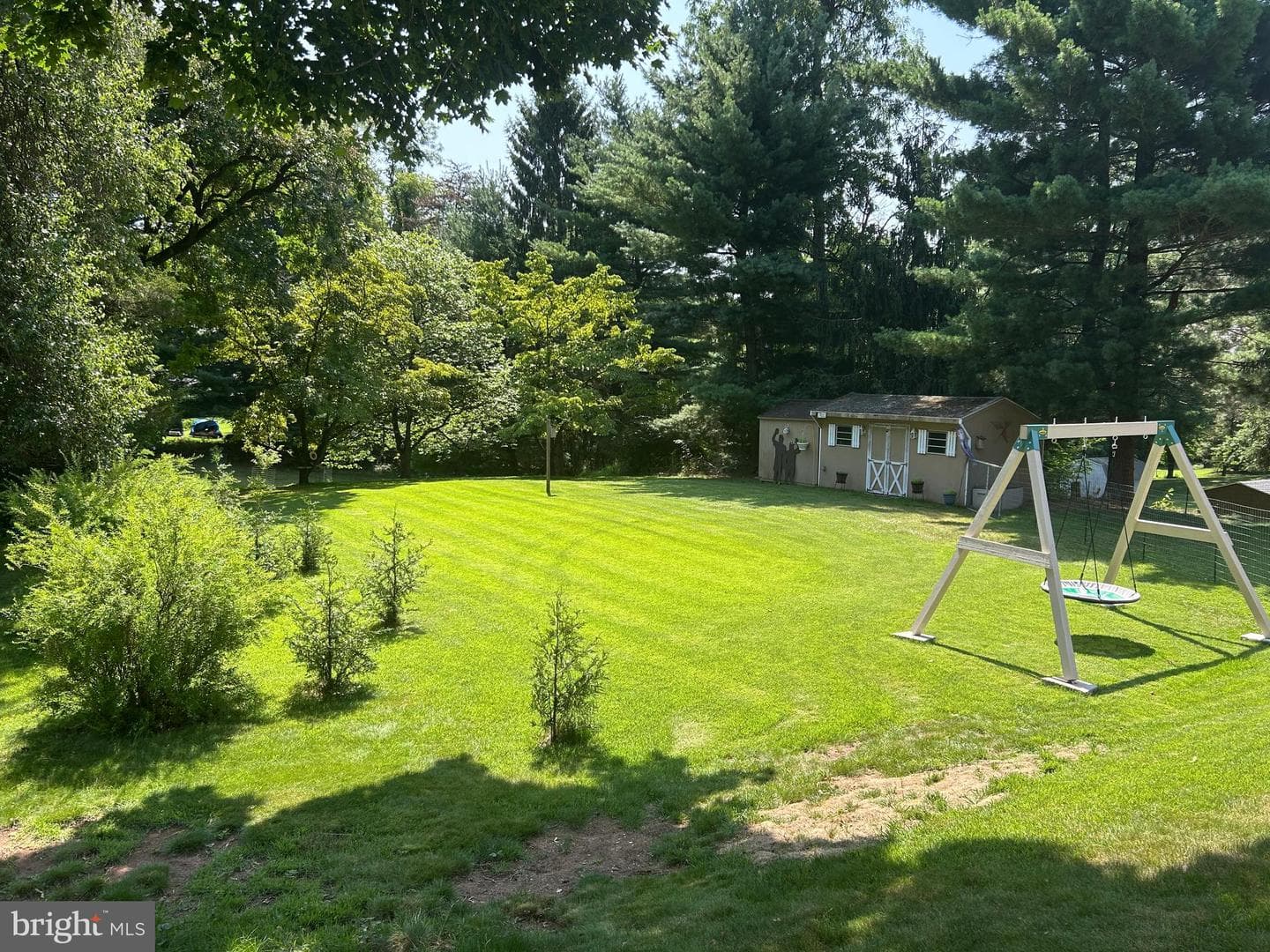 502 Bowman Avenue photo 43