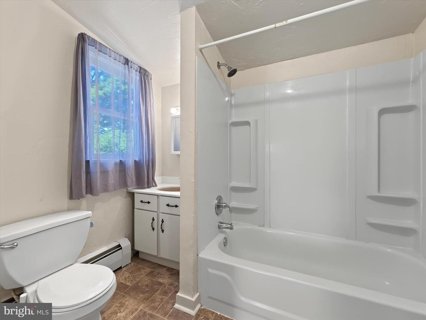 131 E Maple Street photo 14