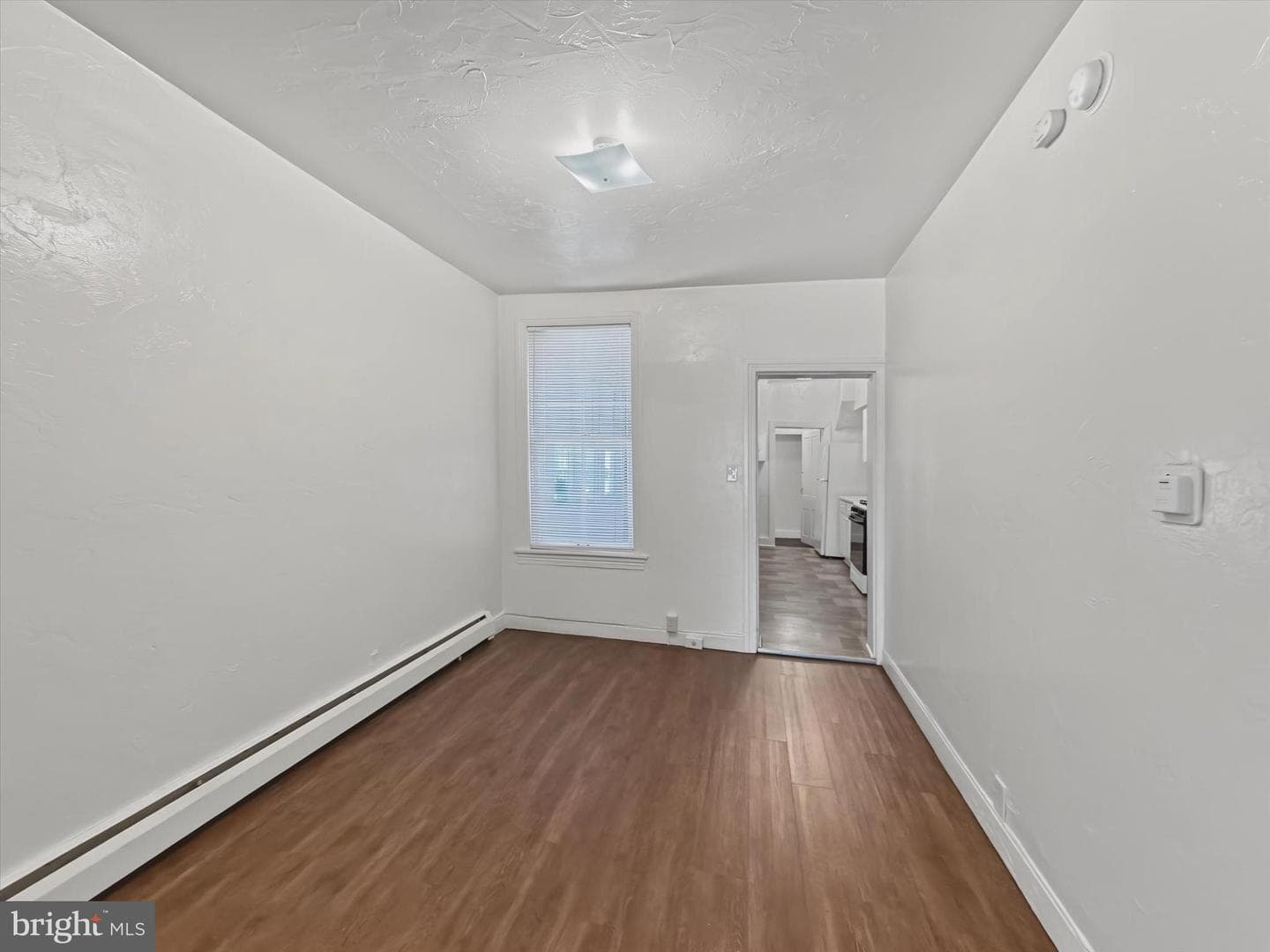 131 E Maple Street photo 19