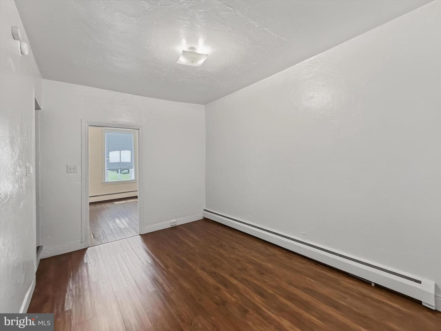 131 E Maple Street photo 6