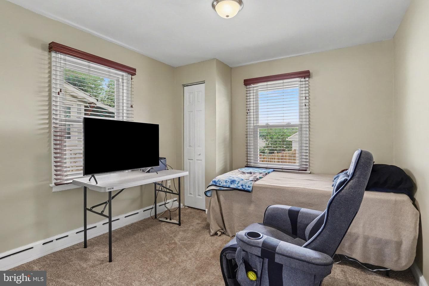 33 N Queen Street photo 14