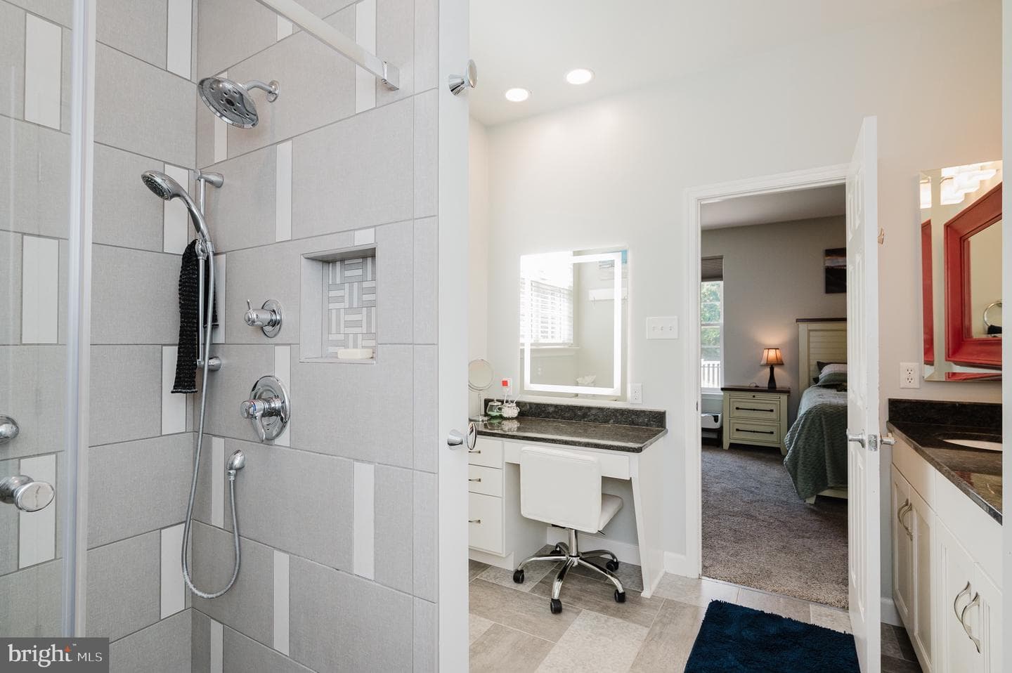 116 Glenray Court photo 43