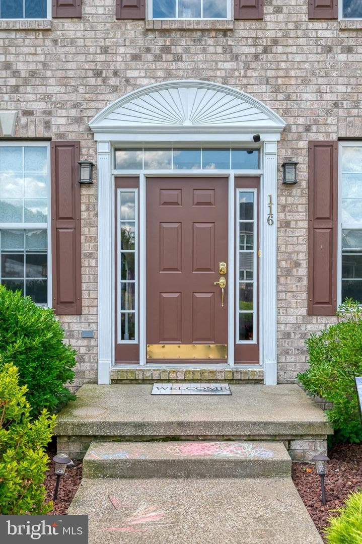 116 Glenray Court photo 5