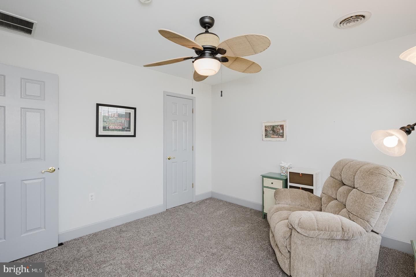 116 Glenray Court photo 52
