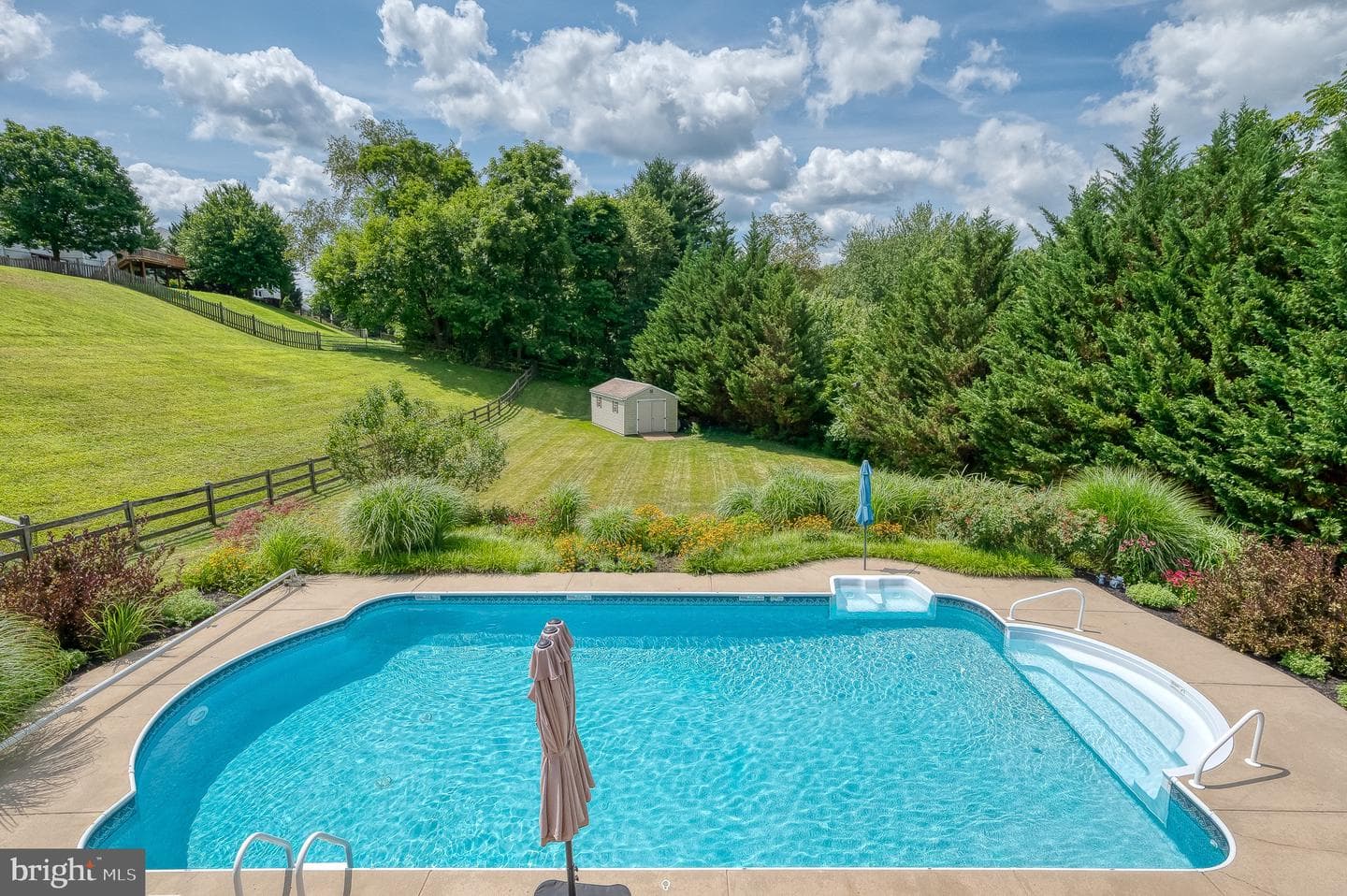 116 Glenray Court photo 82