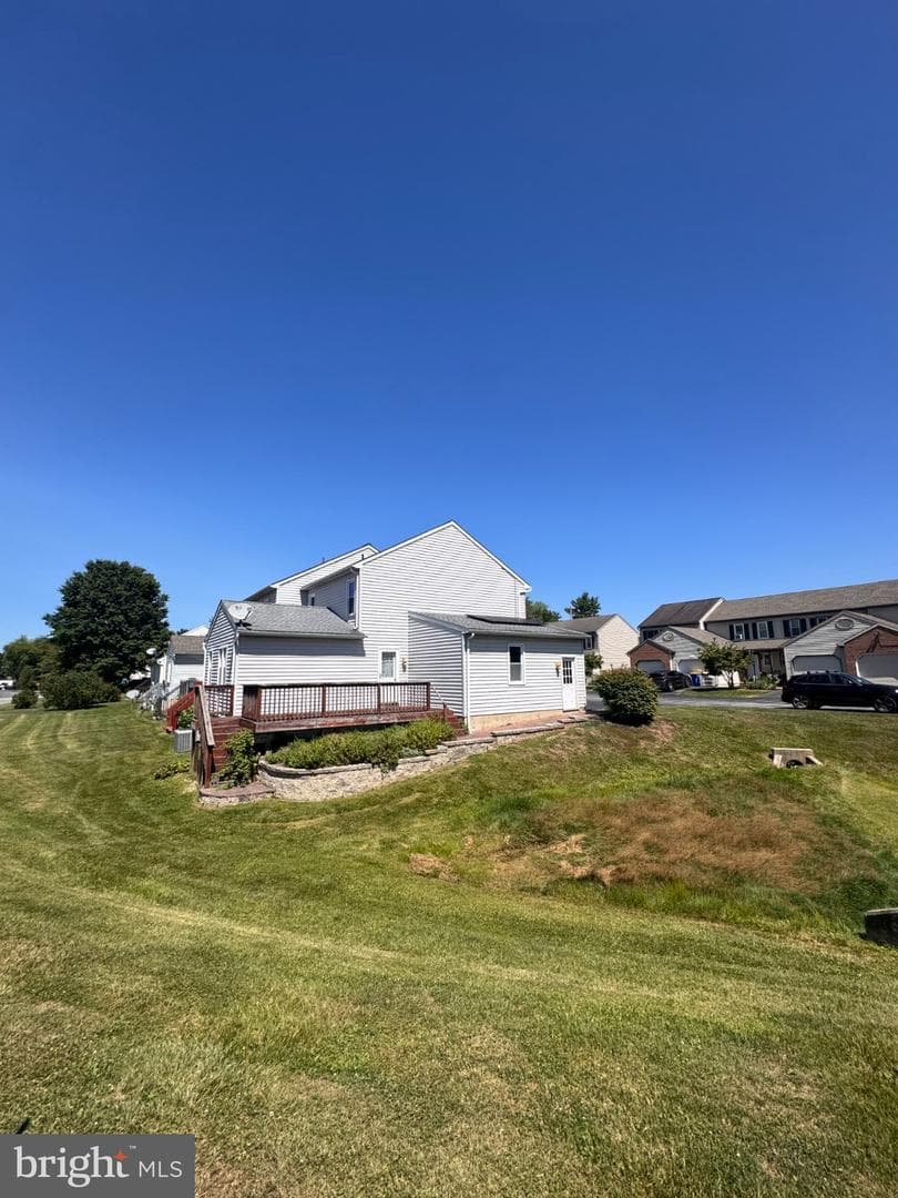3033 Bornt Drive photo 2