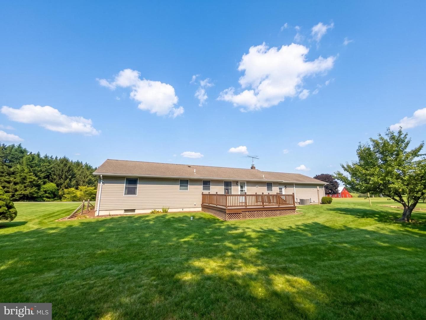 3704 Baumgardner Road photo 2