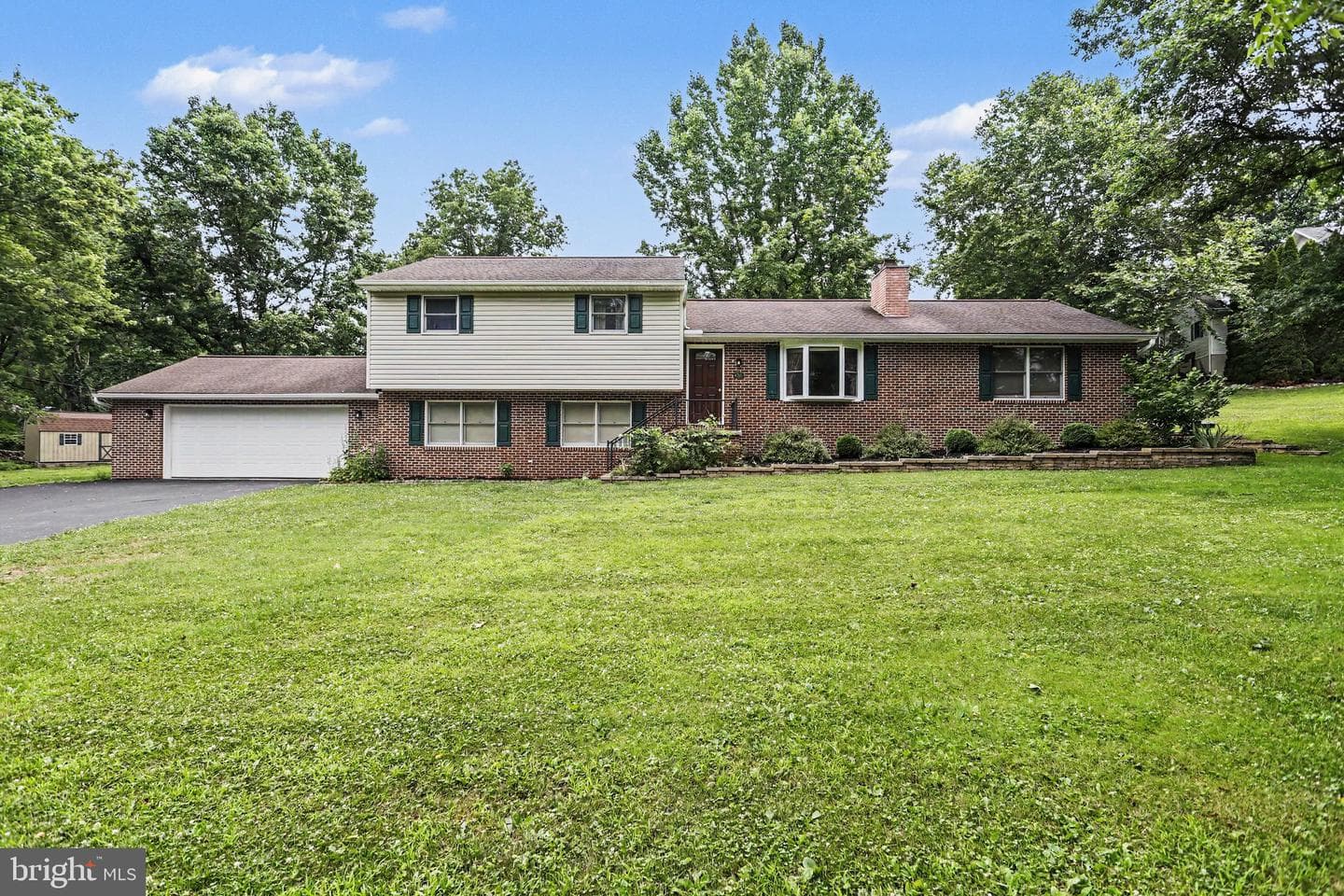 6825 Glatfelters Road photo 1