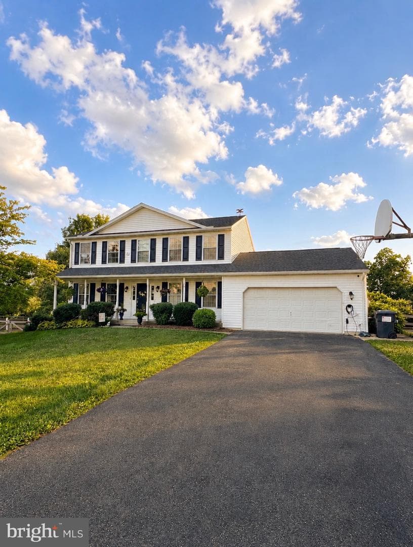 1018 Trinity Road photo 1