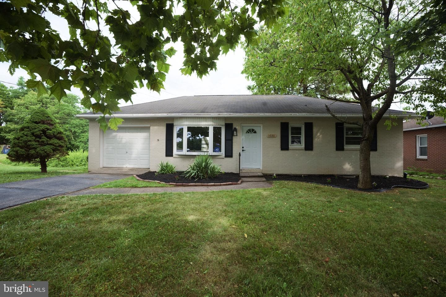 1020 Hanover Road photo 1